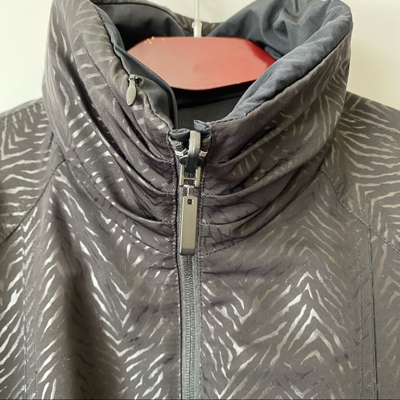Jacques Vert women’s reversible black zebra trench zip away hood rain coat - L - Picture 2 of 12
